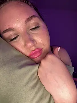 Ashleyy_Diamond 라이브 XXX 채팅