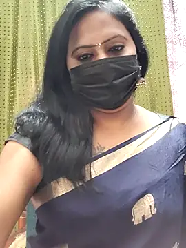 Meera_mia live XXX chat
