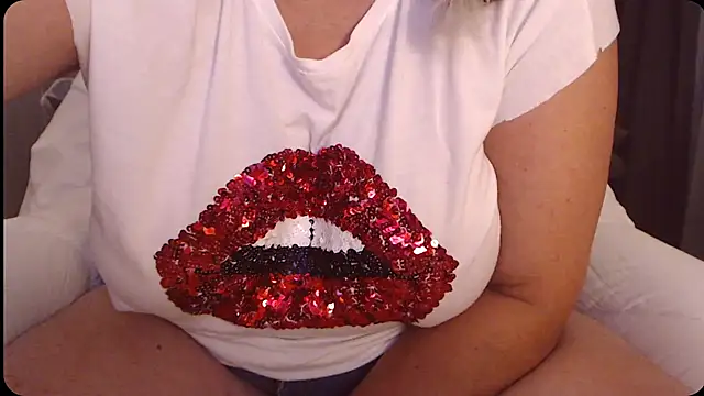 Chatroom XXX en direct de Divineblond