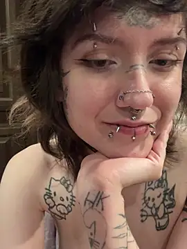 rinatin333's Live XXX Chat