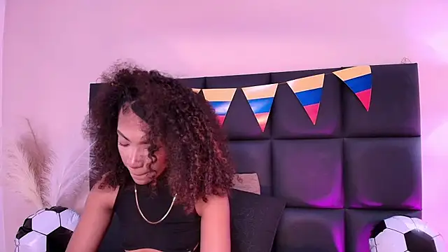 DakotaDesire – Live XXX-chat