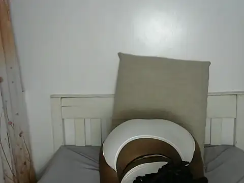 Онлайн чат XXX naughtykitty22