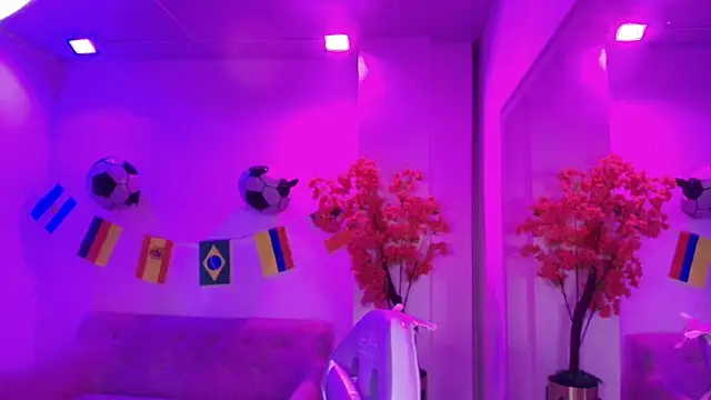 XXX chat uživo modela Anie_johnson