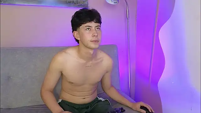 Онлайн чат XXX myke_magic