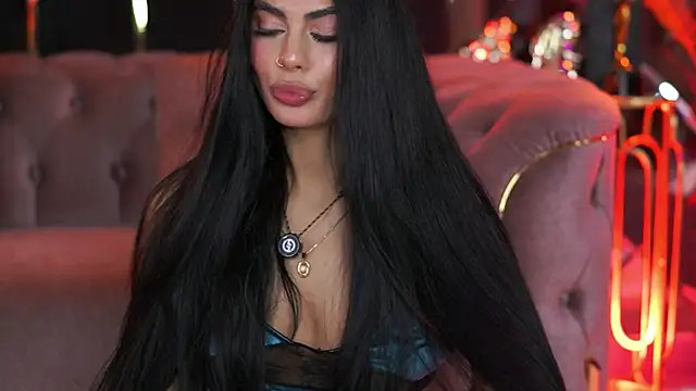 RavennaDArcy's Live XXX Chat