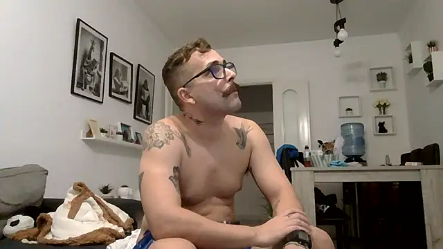 yanick931 XXX чат на живо