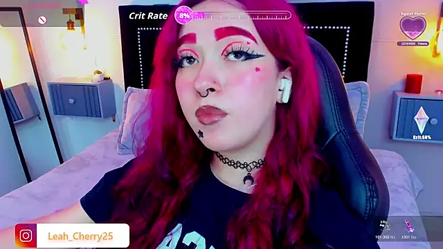Czat XXX na żywo – Leah_cherry