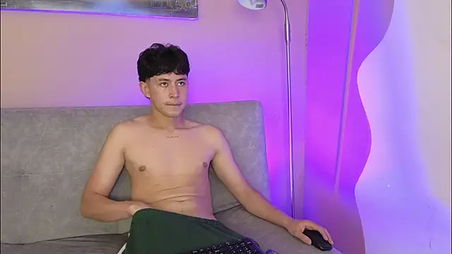myke_magic's Live XXX Chat