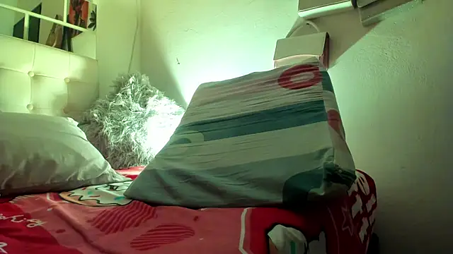 XXX chat uživo modela MiaEvans0
