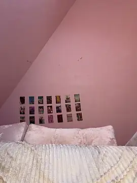 Rinamay_ Adlı Modelin Canlı XXX Sohbeti