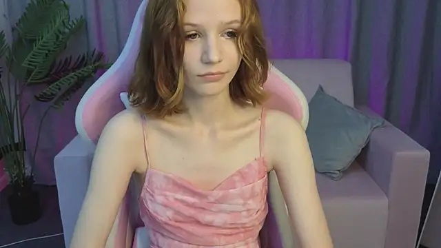 AliceJohansoneのライブXXXチャット
