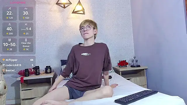 axell_stone_ élő XXX-chatje