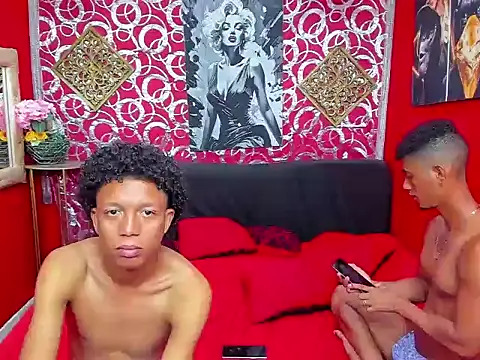 Czat XXX na żywo – PEINBOYS