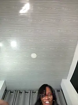 Bustykeyla's Live XXX Chat