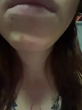 Czat XXX na żywo – Rinamay_