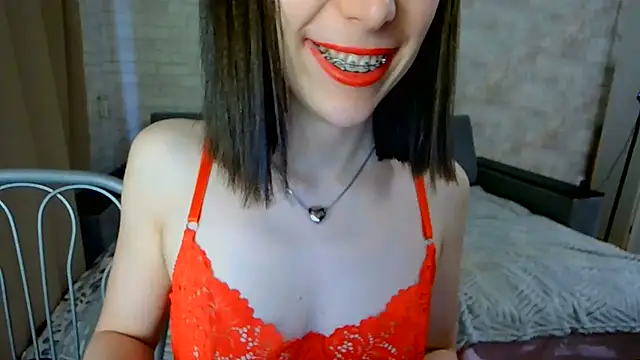 Anika_bloom Adlı Modelin Canlı XXX Sohbeti
