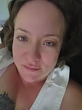 Chat XXX ao vivo de julimonroe
