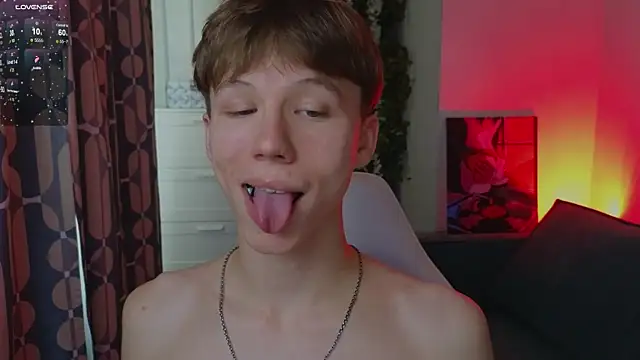 Chat +18 de cuMte_boy ao vivo