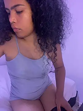 ms_ivanna's Live XXX Chat