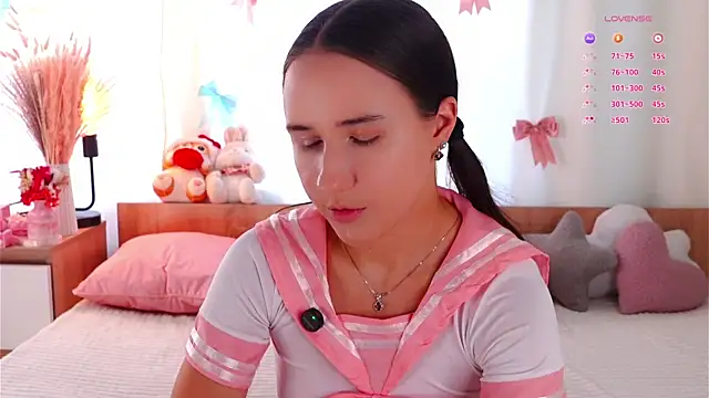 MaudAle Adlı Modelin Canlı XXX Sohbeti