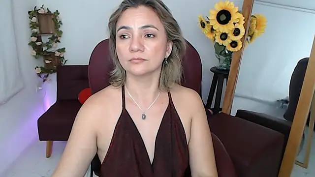 ana_milf live XXX chat