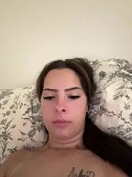 Naughtylibbyx Adlı Modelin Canlı XXX Sohbeti