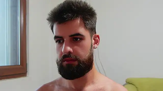 Онлайн чат XXX HairyRobxxx