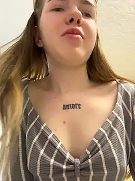 KayShawn Live XXX chat