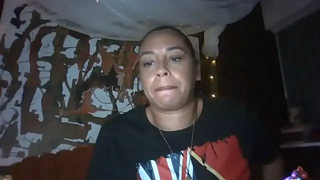 Chat XXX en directo de BigBootyJaydaxo