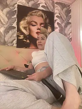viktoria_davis_ 라이브 XXX 채팅