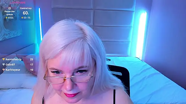 Hella_Fabel – Live XXX-chat