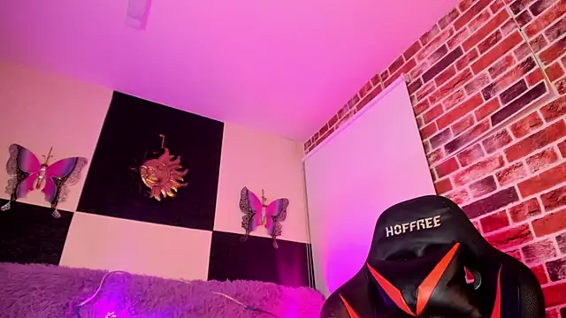 Živý XXX chat Engel_boss