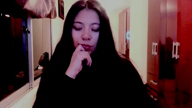 wishm3 élő XXX-chatje