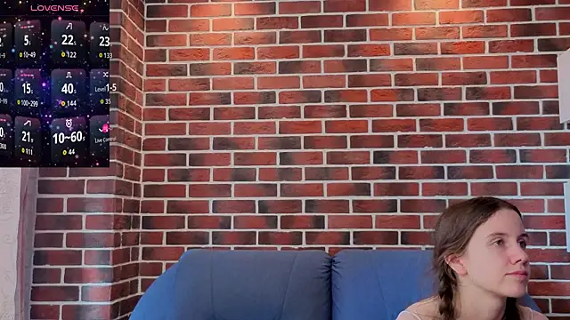 MyrtaMcclaney Chat XXX live