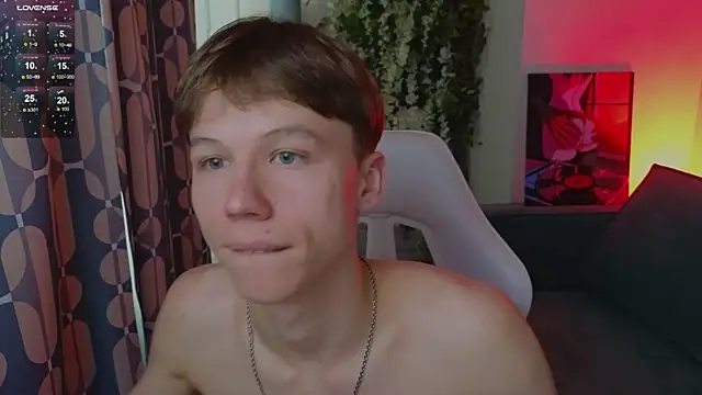 cuMte_boy Adlı Modelin Canlı XXX Sohbeti