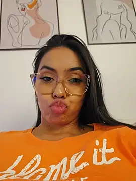 Victoria_Evanss Chat XXX in diretta
