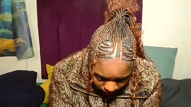 XXX chat uživo modela xxebony