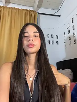 Milleradhara24's Live XXX Chat