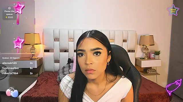 Nauthy_Nahomi 라이브 XXX 채팅