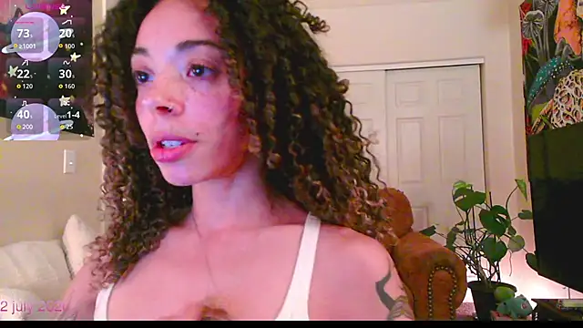 Chat XXX en directo de gunzinrose