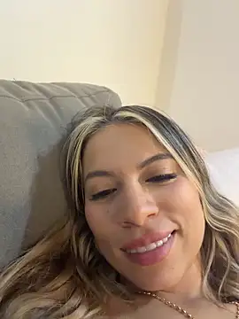 Mia_Rosee1のライブXXXチャット