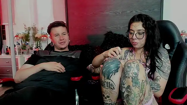 Chat XXX en directo de inkedsinners_