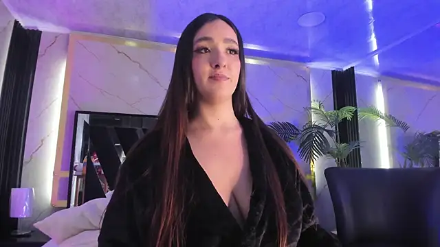 Chat +18 de Eli_Sanders ao vivo