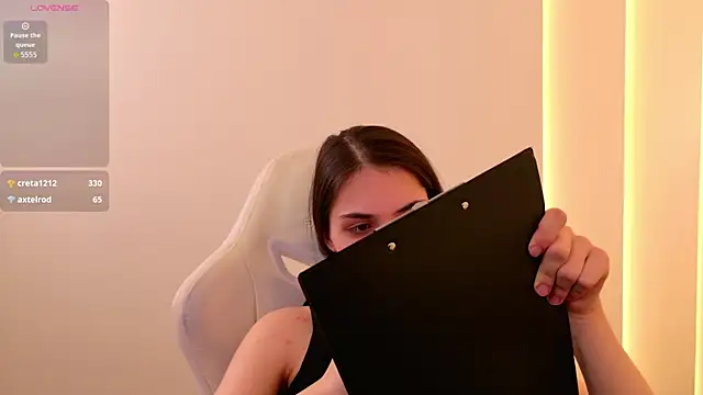 Sindell_cryell Adlı Modelin Canlı XXX Sohbeti