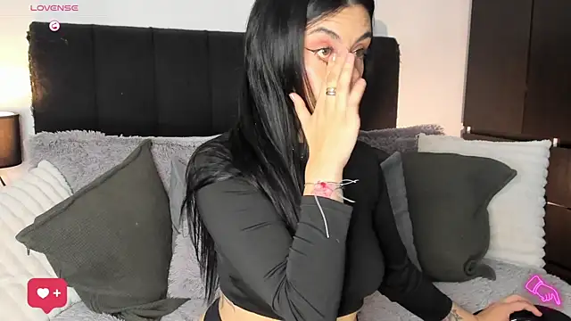 Chat XXX en directo de Amarae_