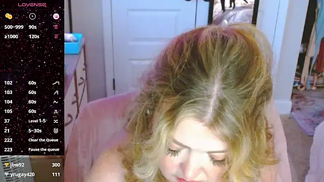 Cateycakes' Live XXX Chat