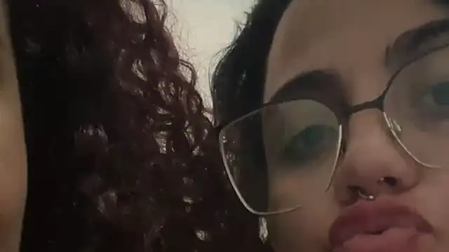 MENINAS_70 Webcam-Show