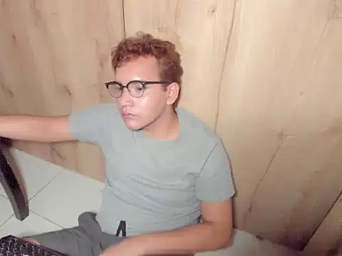 zackchandler Live XXX Chat