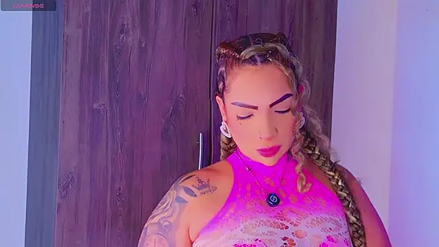 macasweet Adlı Modelin Canlı XXX Sohbeti