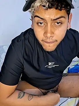 Saul_88 Live XXX-Chat